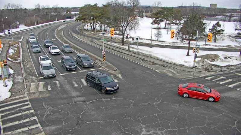 Traffic camera image at 2025-03-09 14:30:17