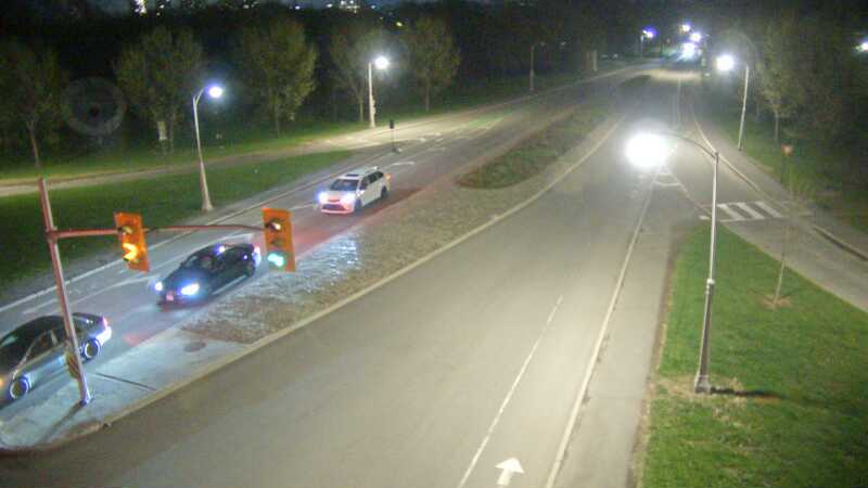 Traffic camera image at 2025-05-09 06:00:14