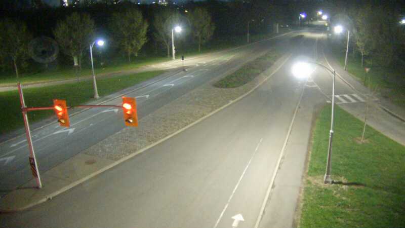 Traffic camera image at 2025-05-09 06:45:12