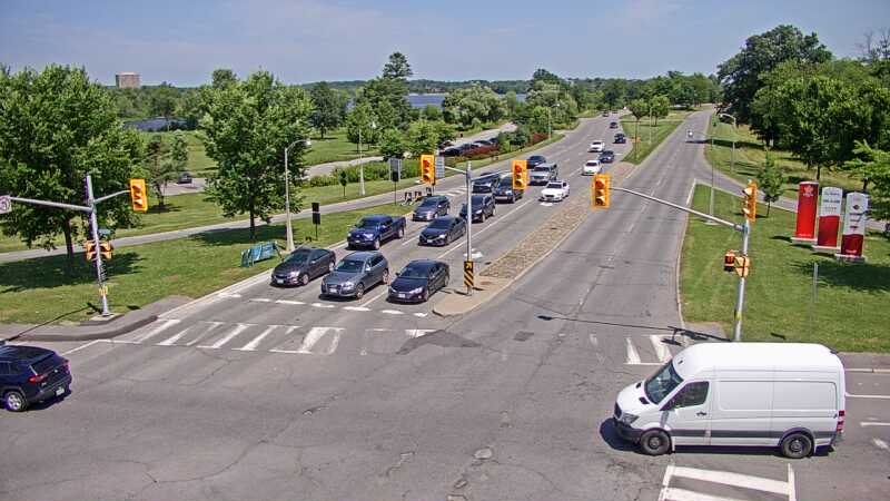 Traffic camera image at 2025-06-30 16:10:25