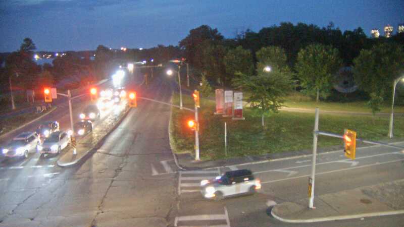 Traffic camera image at 2025-07-06 01:36:56