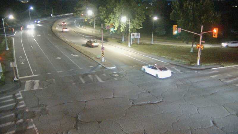 Traffic camera image at 2025-07-31 01:30:16