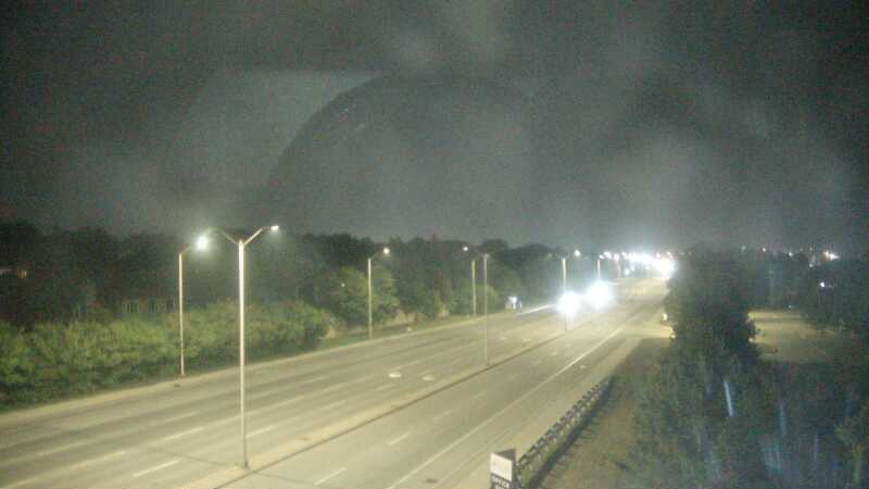Traffic camera image at 2025-08-04 01:55:20