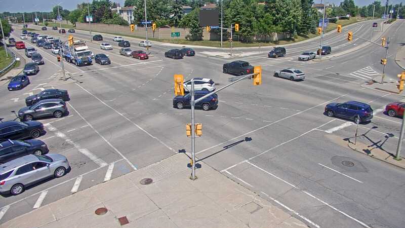 Traffic camera image at 2025-06-30 16:55:16