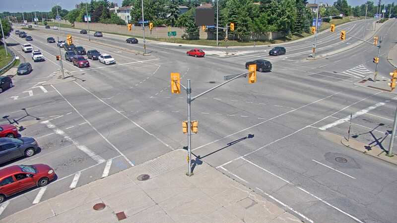 Traffic camera image at 2025-06-30 17:20:26