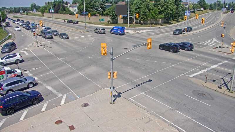 Traffic camera image at 2025-06-30 17:30:27