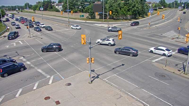 Traffic camera image at 2025-06-30 17:45:21