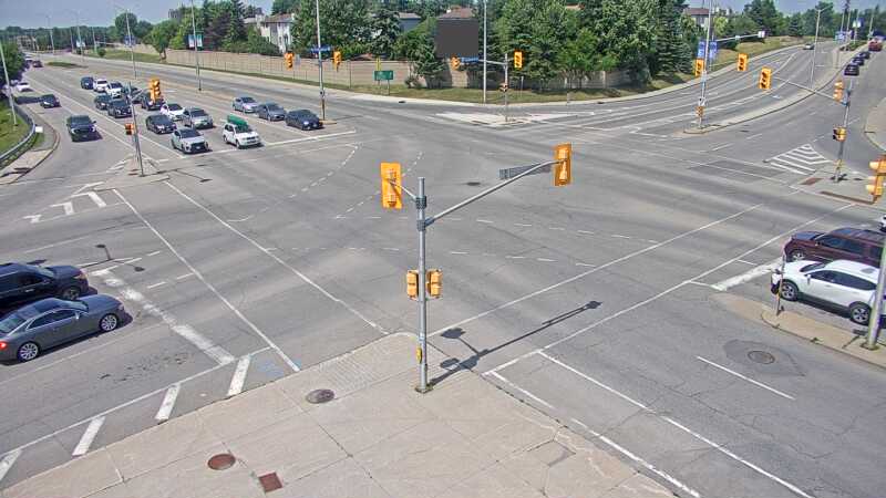 Traffic camera image at 2025-06-30 18:10:16