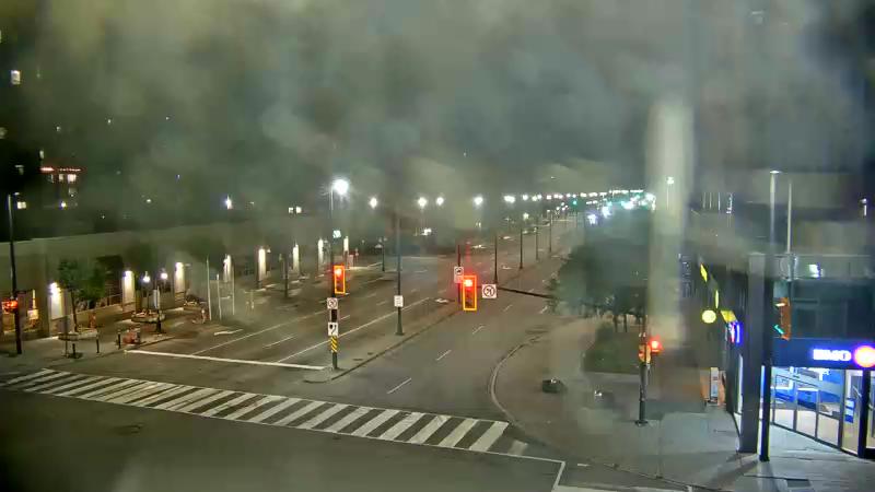 Traffic camera image at 2025-08-25 03:35:15