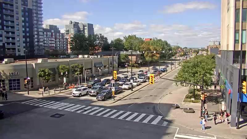 Traffic camera image at 2025-09-14 17:20:16