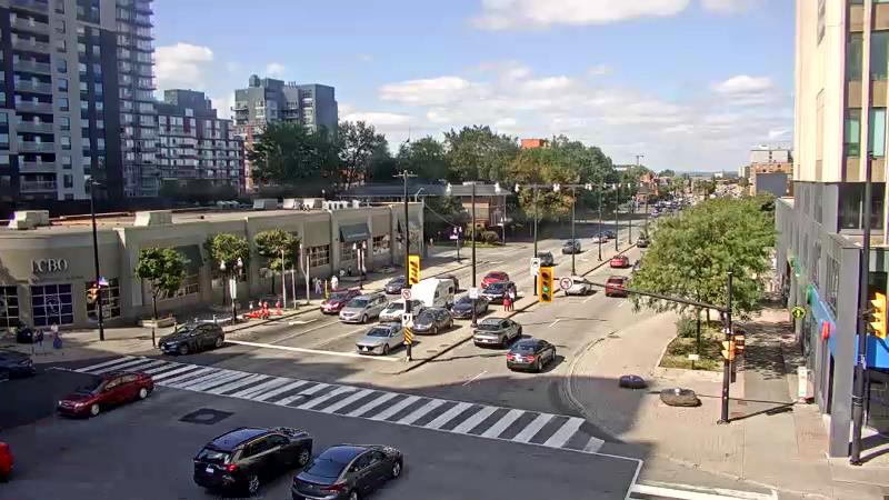 Traffic camera image at 2025-09-14 17:25:16