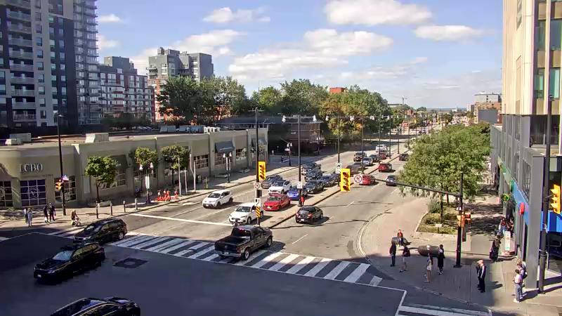 Traffic camera image at 2025-09-14 17:45:18