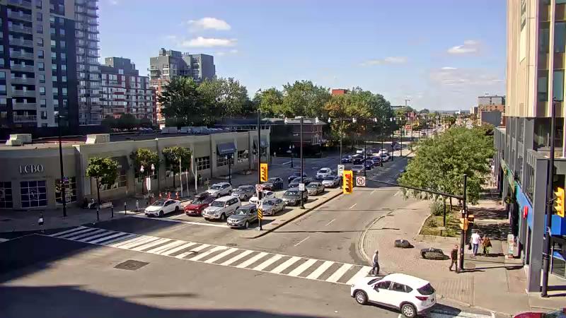 Traffic camera image at 2025-09-14 18:40:19