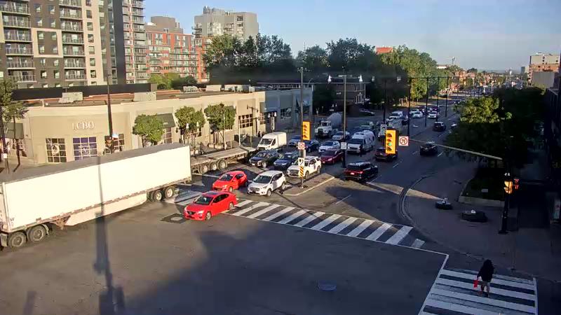 Traffic camera image at 2025-09-18 11:45:16