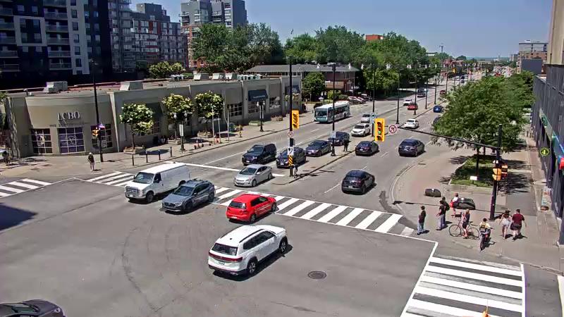 Traffic camera image at 2025-06-30 16:55:16