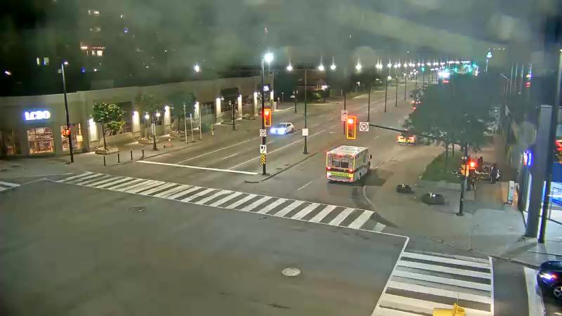 Traffic camera image at 2025-07-03 04:05:17