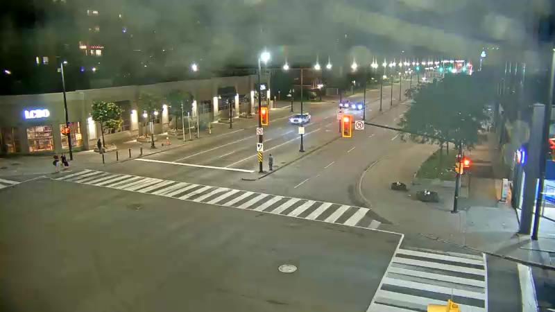 Traffic camera image at 2025-07-03 04:30:33