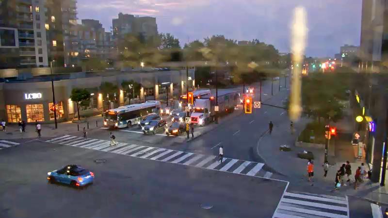 Traffic camera image at 2025-07-31 00:50:17