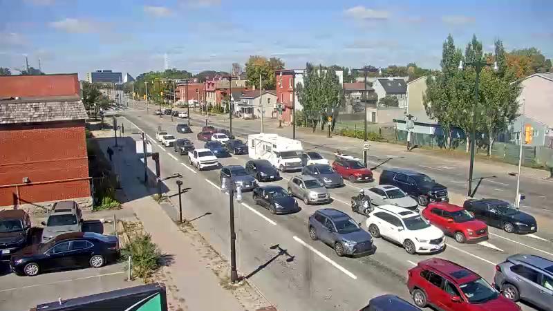 Traffic camera image at 2025-09-14 18:05:17