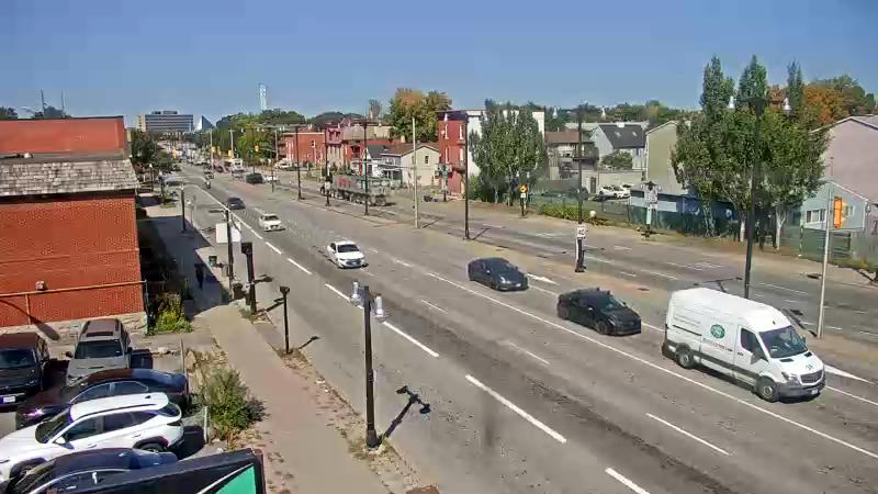Traffic camera image at 2025-09-16 17:20:17