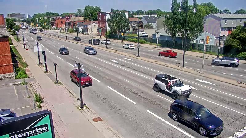 Traffic camera image at 2025-06-30 16:45:21