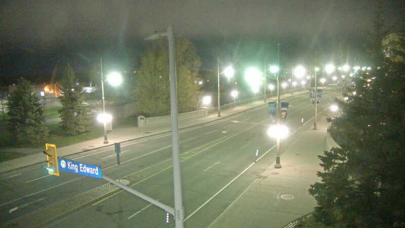 Traffic camera image at 2025-05-09 06:40:12