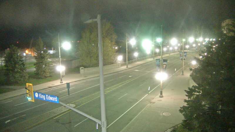 Traffic camera image at 2025-05-09 06:55:23