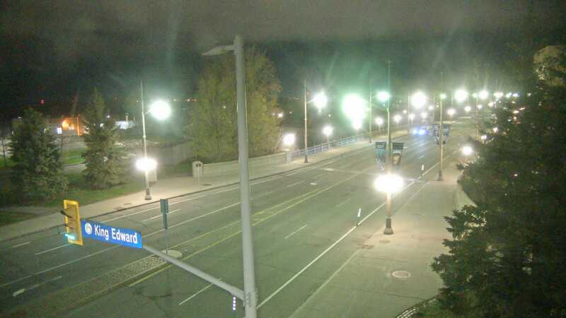 Traffic camera image at 2025-05-09 08:05:12