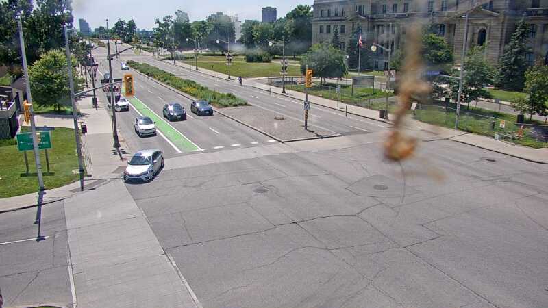 Traffic camera image at 2025-06-30 17:50:17