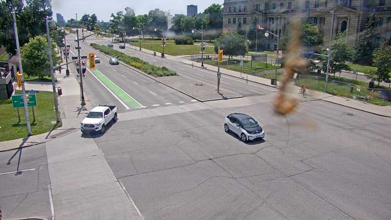 Traffic camera image at 2025-06-30 18:15:15