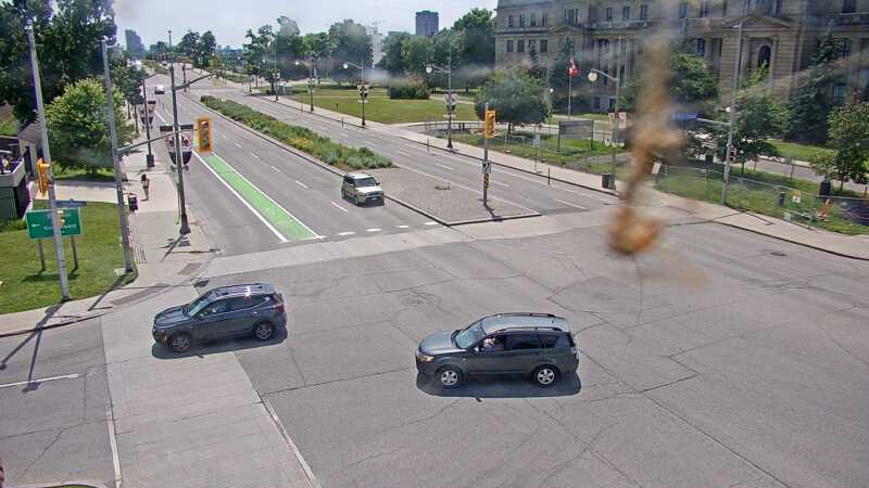 Traffic camera image at 2025-06-30 18:25:18