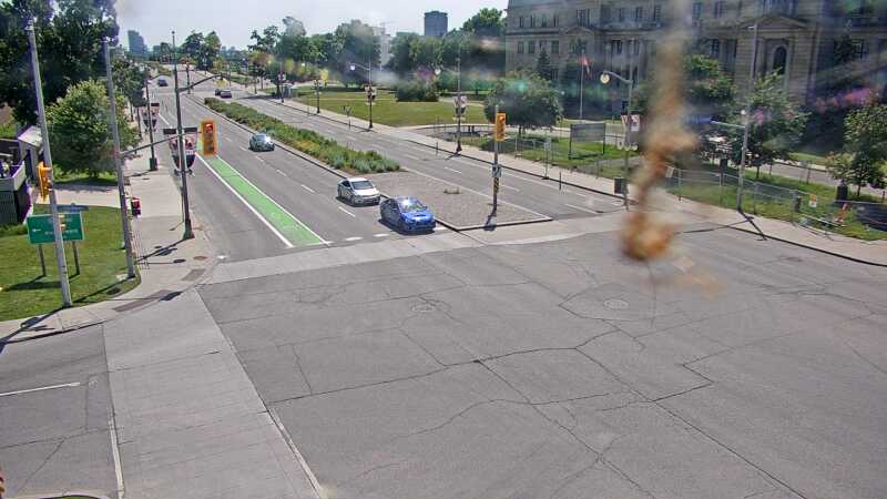 Traffic camera image at 2025-06-30 19:15:19