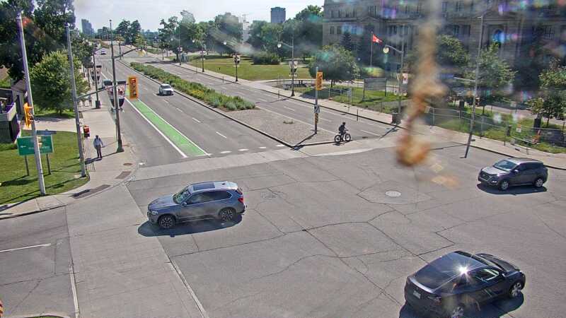 Traffic camera image at 2025-06-30 20:05:21