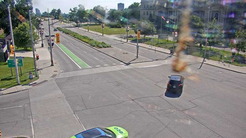 Traffic camera image at 2025-06-30 20:15:18