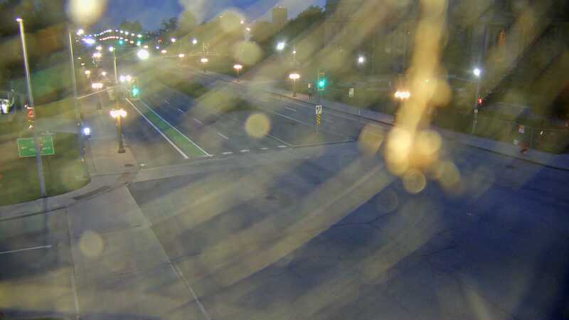 Traffic camera image at 2025-07-01 01:20:13
