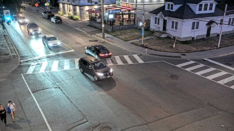 Traffic camera image at 2025-08-25 00:25:21