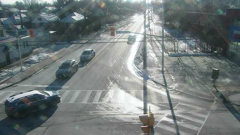 Traffic camera image at 2024-12-21 15:10:37