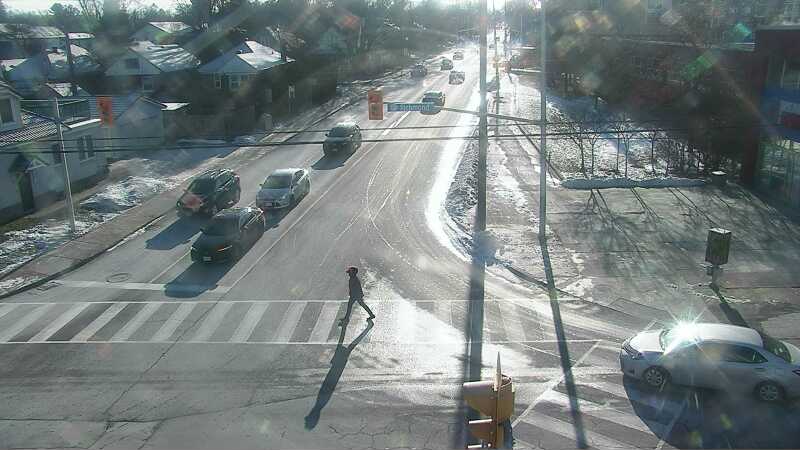 Traffic camera image at 2024-12-21 15:15:20