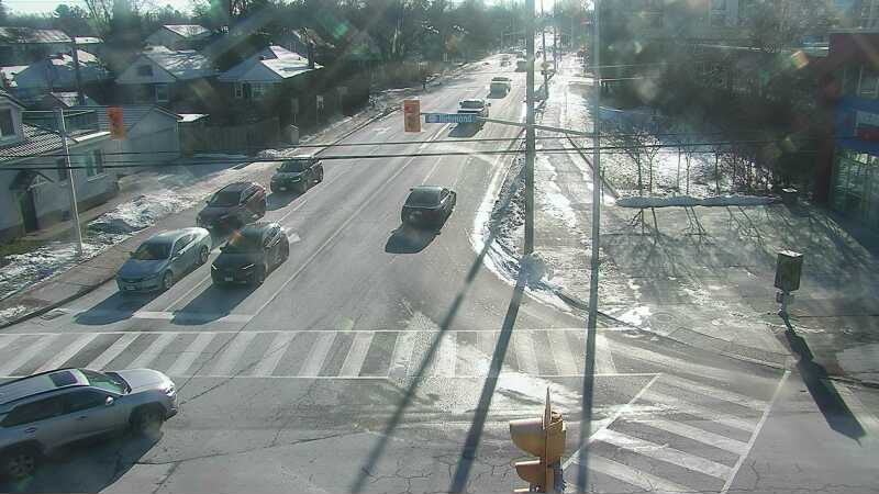 Traffic camera image at 2024-12-21 15:35:57