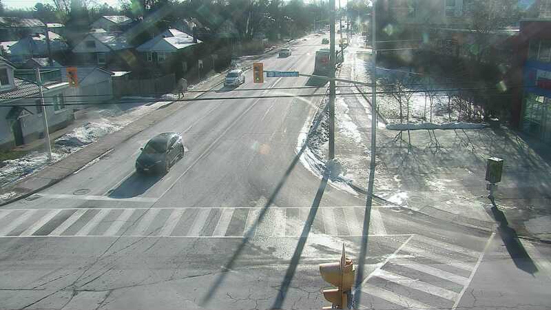 Traffic camera image at 2024-12-21 15:40:40