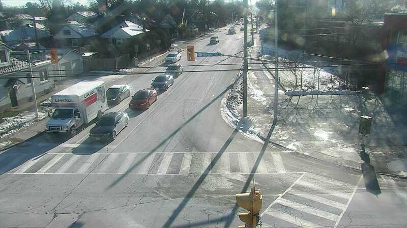 Traffic camera image at 2024-12-21 16:05:54