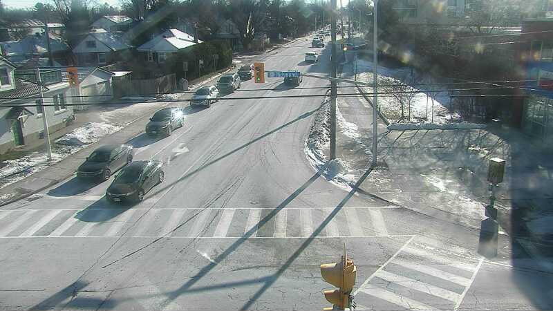 Traffic camera image at 2024-12-21 16:35:40