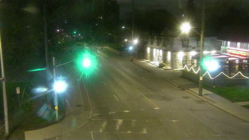 Traffic camera image at 2025-05-09 05:50:15