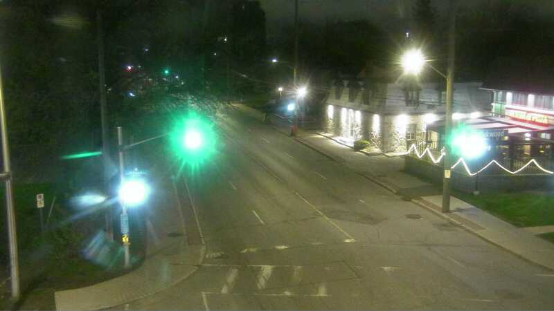 Traffic camera image at 2025-05-09 06:15:15