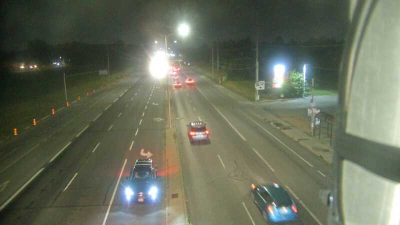 Traffic camera image at 2025-08-04 02:05:15