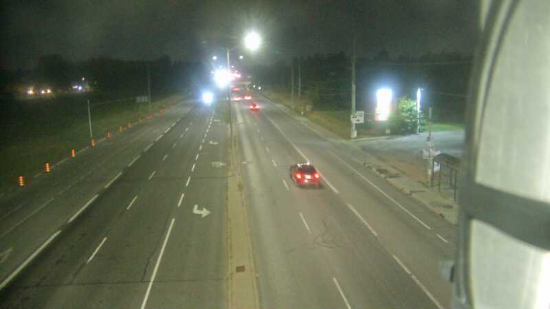 Traffic camera image at 2025-08-04 02:30:14