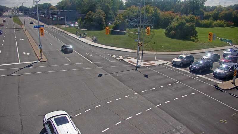 Traffic camera image at 2025-09-14 17:35:16
