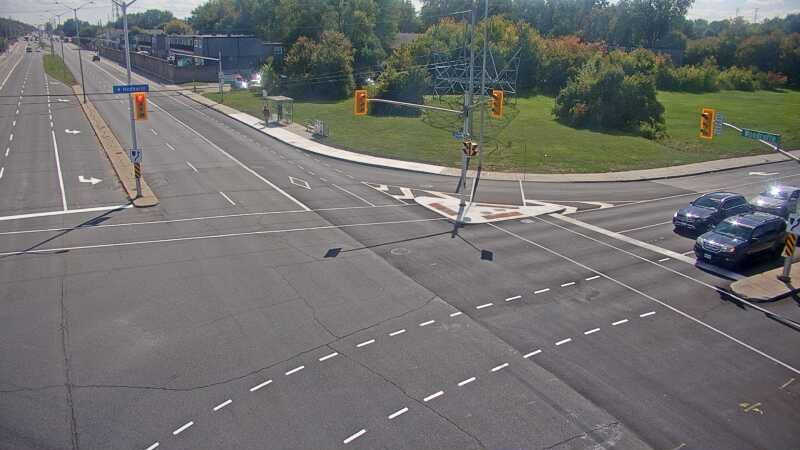 Traffic camera image at 2025-09-14 17:40:17
