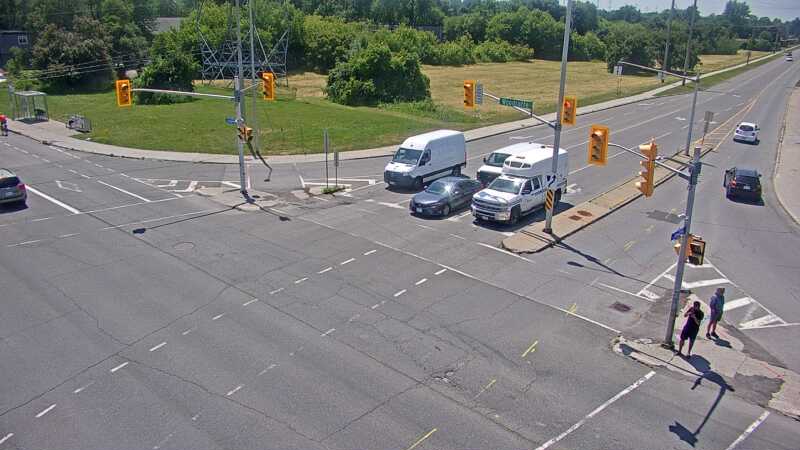Traffic camera image at 2025-06-30 17:10:24