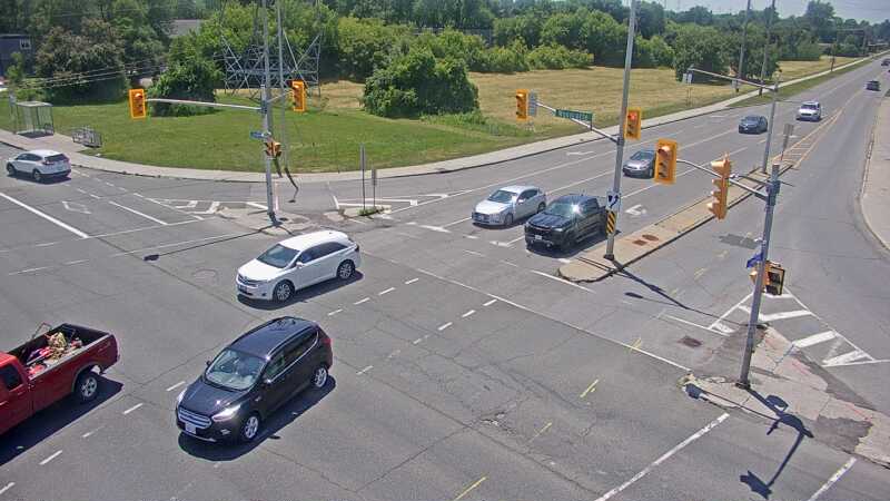 Traffic camera image at 2025-06-30 17:15:26